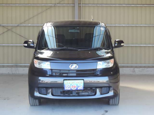 2009 Toyota bB – thumbnail 4