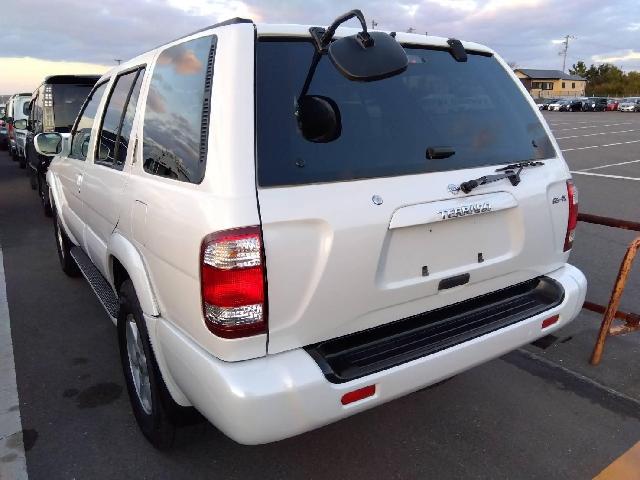2000 Nissan Terrano – thumbnail 2