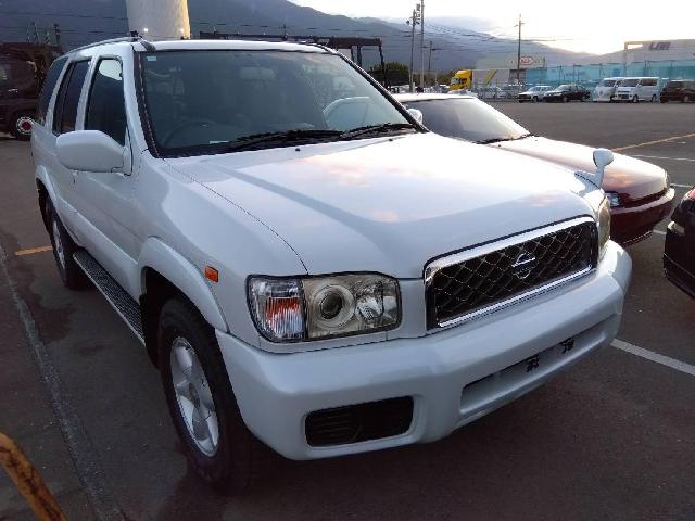 2000 Nissan Terrano – thumbnail 4