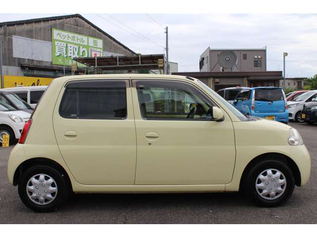 2008 Daihatsu Esse – thumbnail 4
