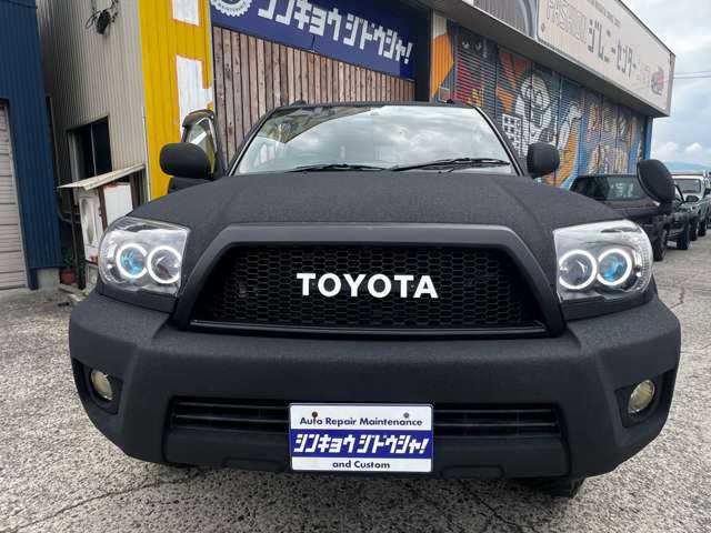 2006 Toyota Hilux Surf – thumbnail 2