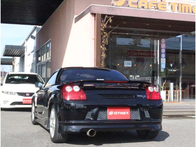2004 Toyota MR-S – thumbnail 4
