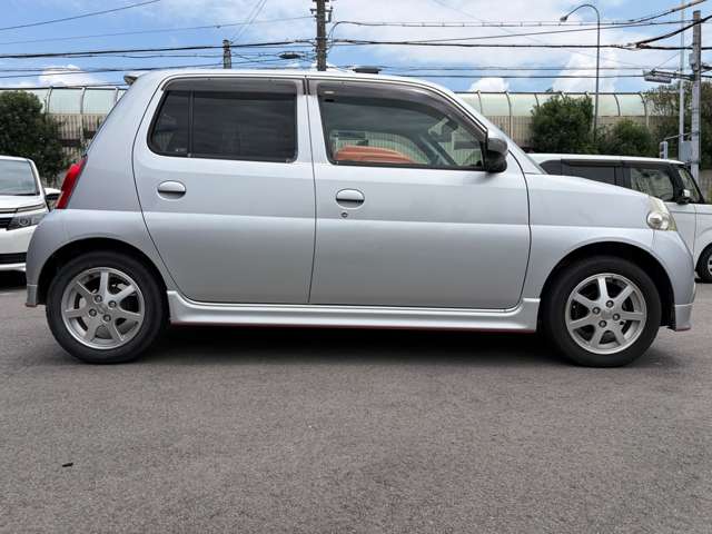 2007 Daihatsu Esse – thumbnail 4
