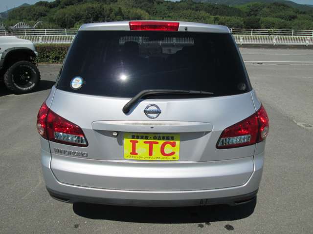 2006 Nissan Wingroad – thumbnail 4