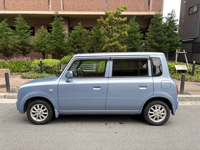 2005 Suzuki Alto Lapin – thumbnail 2
