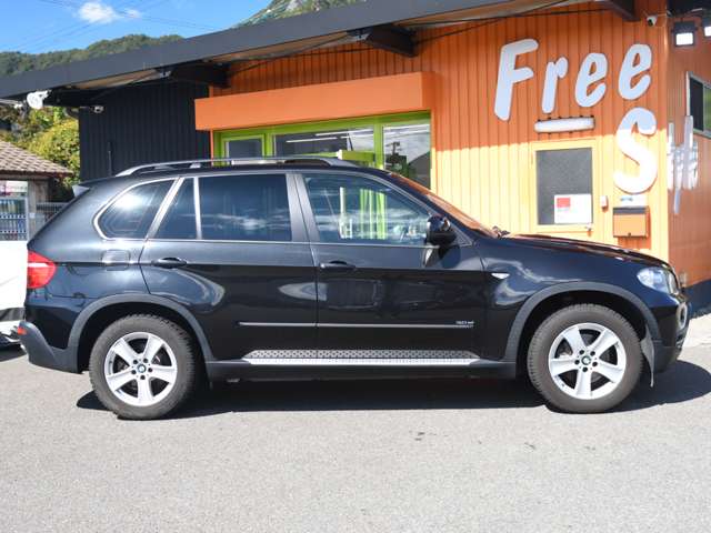 2009 BMW X5 – thumbnail 4
