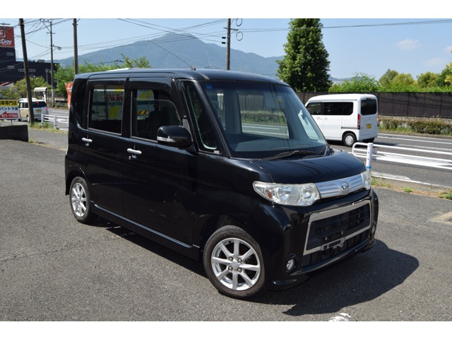 2010 Daihatsu Tanto