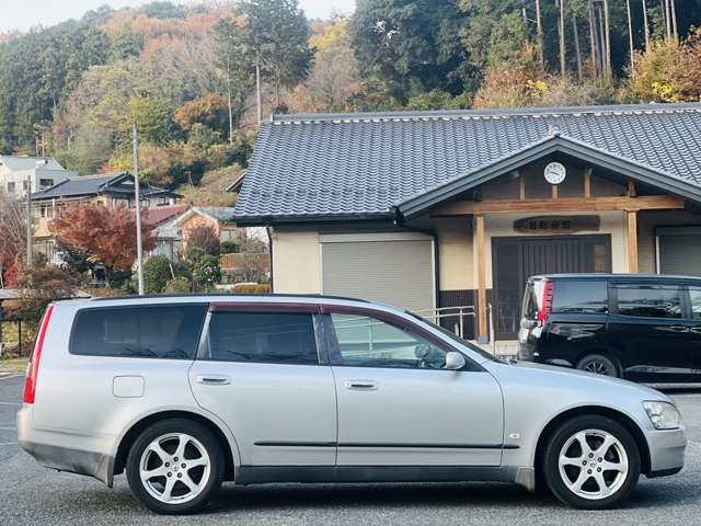 2002 Nissan Stagea – thumbnail 4