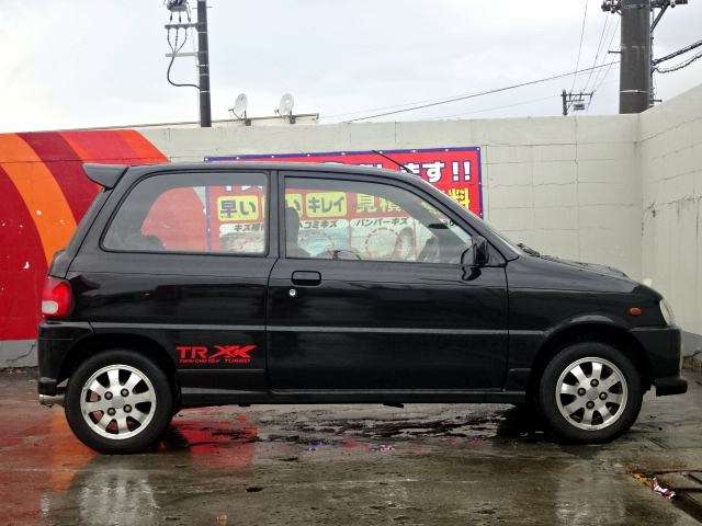 1998 Daihatsu Mira – thumbnail 4