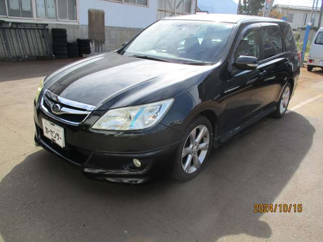 2010 Subaru Exiga – thumbnail 2