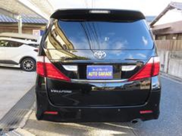 2010 Toyota Vellfire – thumbnail 4