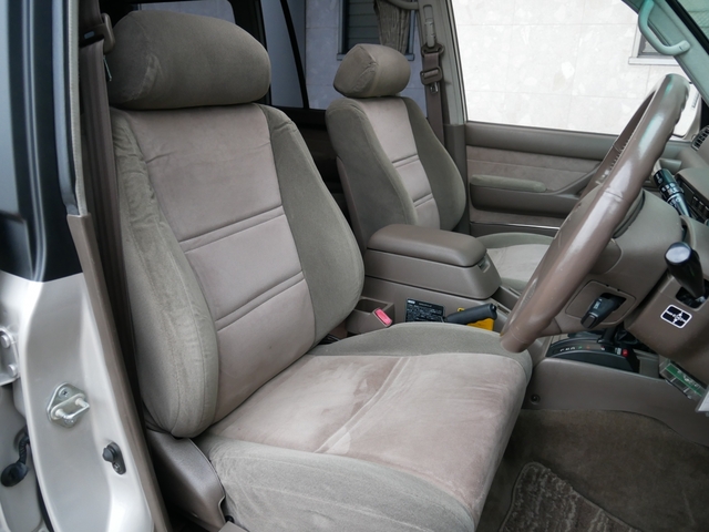 1995 Toyota Land Cruiser 80 – thumbnail 2