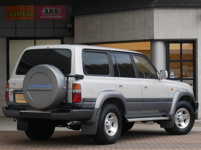 1995 Toyota Land Cruiser 80 – thumbnail 3