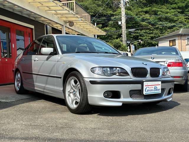 2004 BMW 3 Series – thumbnail 3