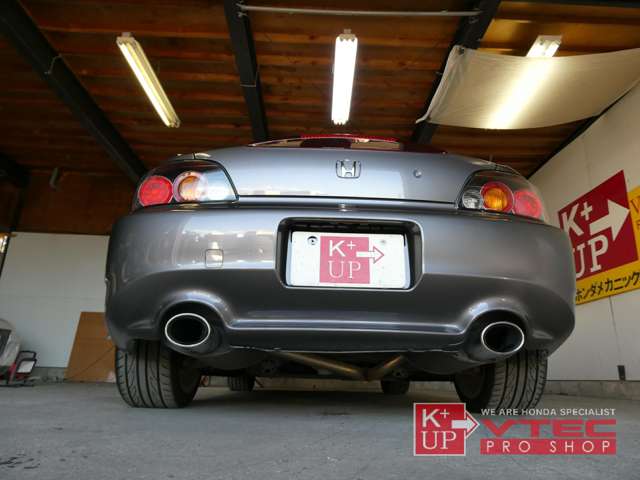 2004 Honda S2000 – thumbnail 3