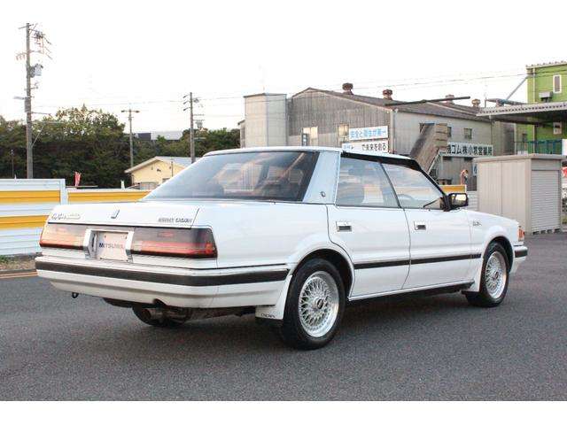 1987 Toyota Crown – thumbnail 3