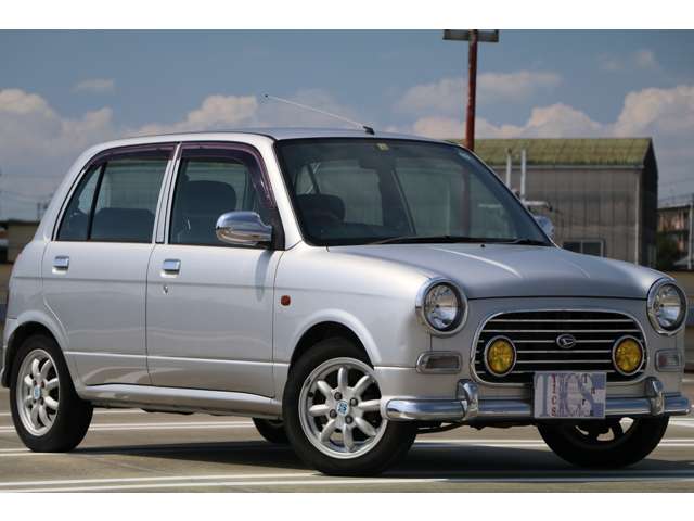2001 Daihatsu Mira Gino – thumbnail 4