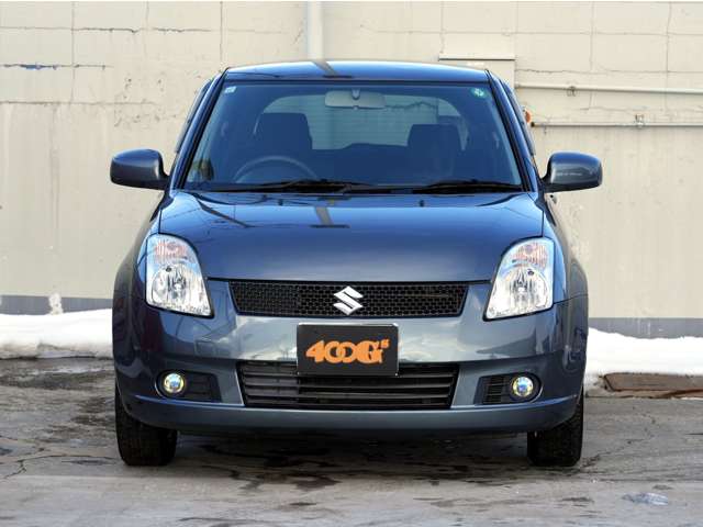 2005 Suzuki Swift – thumbnail 2
