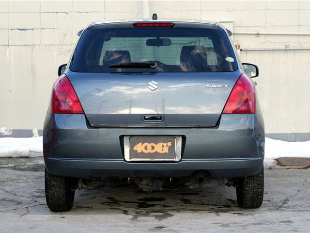 2005 Suzuki Swift – thumbnail 3