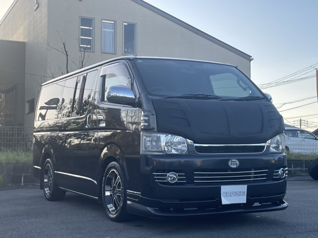 2006 Toyota Hiace