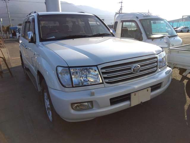 2003 Toyota Land Cruiser 100 – thumbnail 3