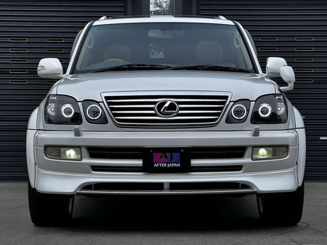 2004 Toyota Land Cruiser Cygnus – thumbnail 2