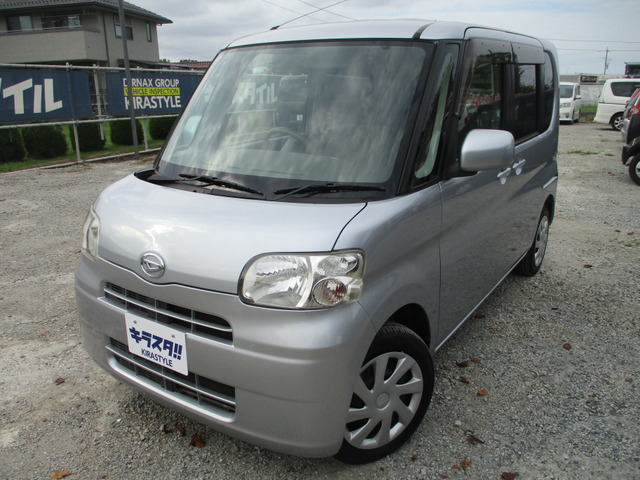 2010 Daihatsu Tanto