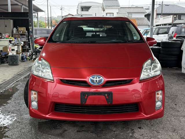 2010 Toyota Prius – thumbnail 2
