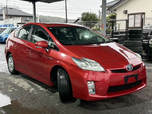2010 Toyota Prius – thumbnail 3