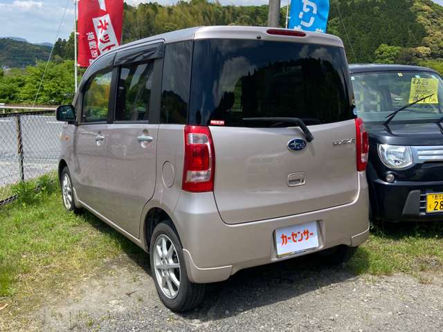 2010 Subaru Lucra – thumbnail 4