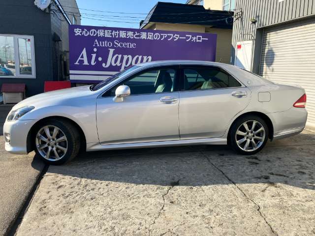 2009 Toyota Crown Athlete – thumbnail 3