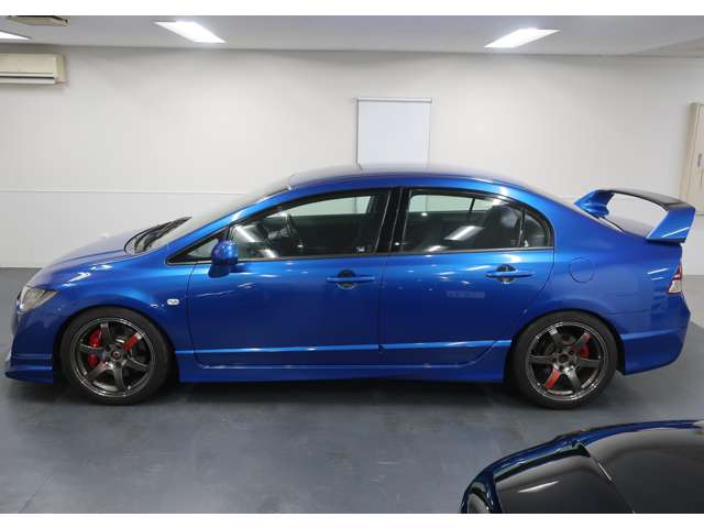 2007 Honda Civic Type R – thumbnail 4