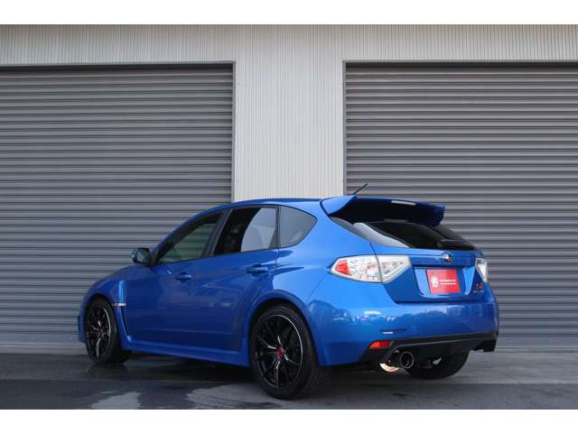 2010 Subaru Impreza Hatchback STI – thumbnail 4