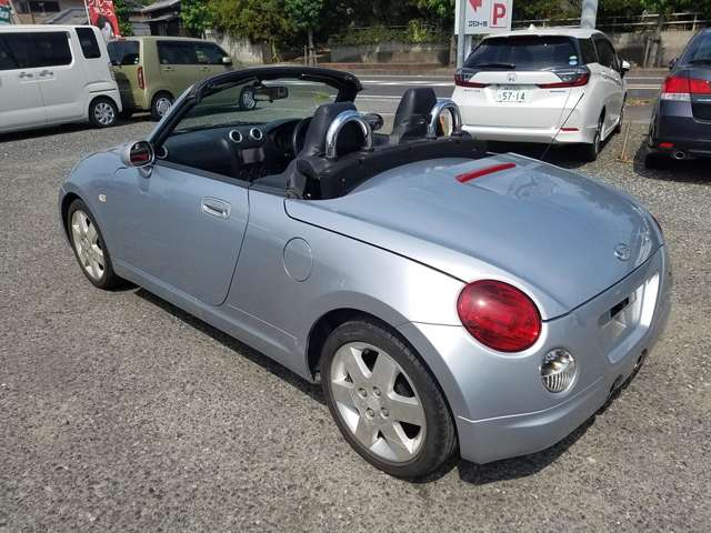 2002 Daihatsu Copen – thumbnail 4
