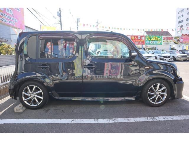 2010 Nissan Cube – thumbnail 4