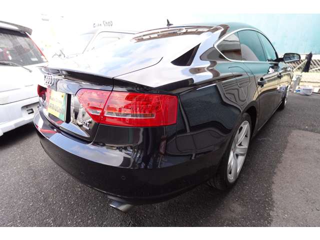 2011 Audi A5 Sportback – thumbnail 2
