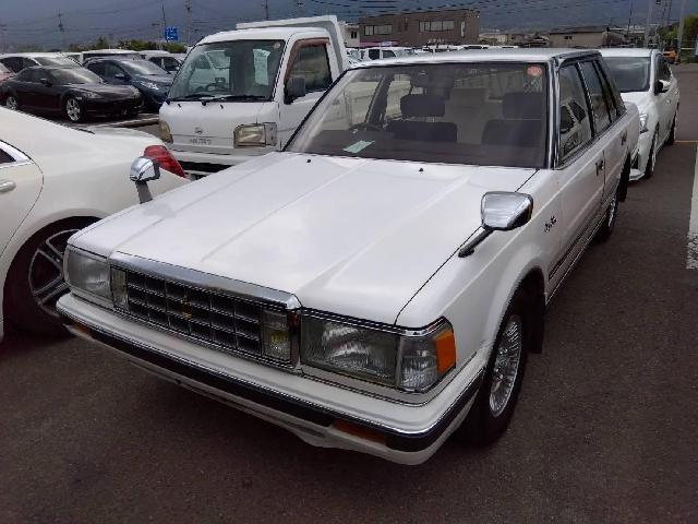 1987 Toyota Crown