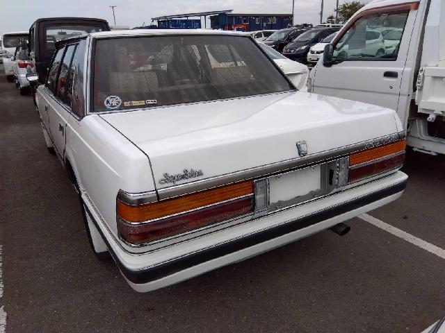 1987 Toyota Crown – thumbnail 2