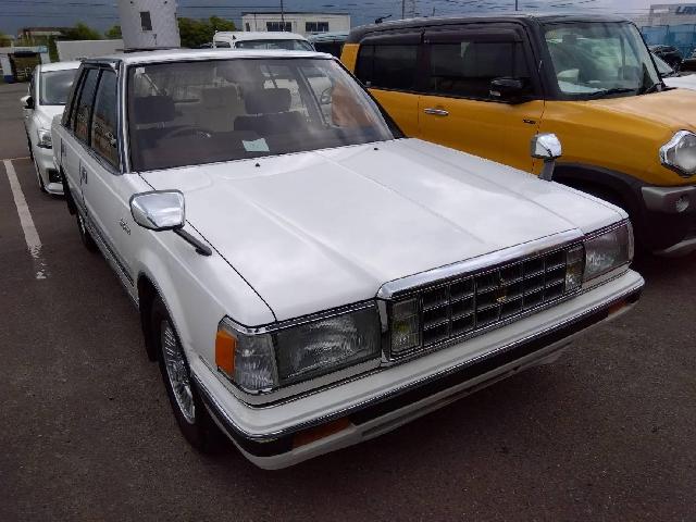1987 Toyota Crown – thumbnail 4