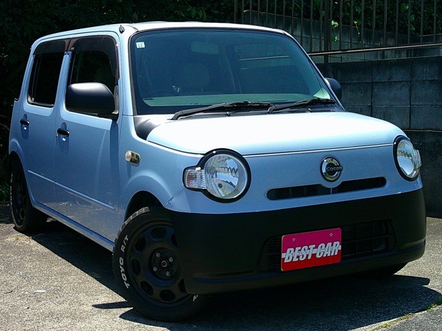 2009 Daihatsu Mira Cocoa