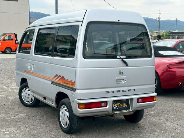 1997 Honda Street – thumbnail 2