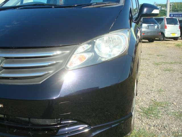 2008 Honda Freed – thumbnail 3