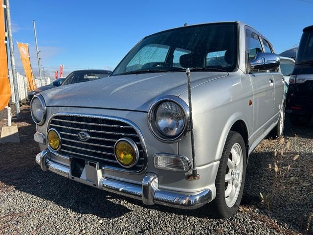 2001 Daihatsu Mira Gino