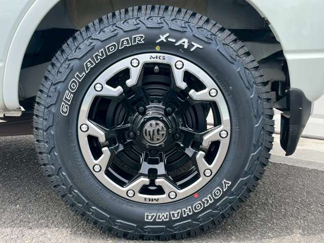 2005 Suzuki Jimny – thumbnail 4
