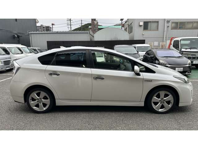 2009 Toyota Prius – thumbnail 2