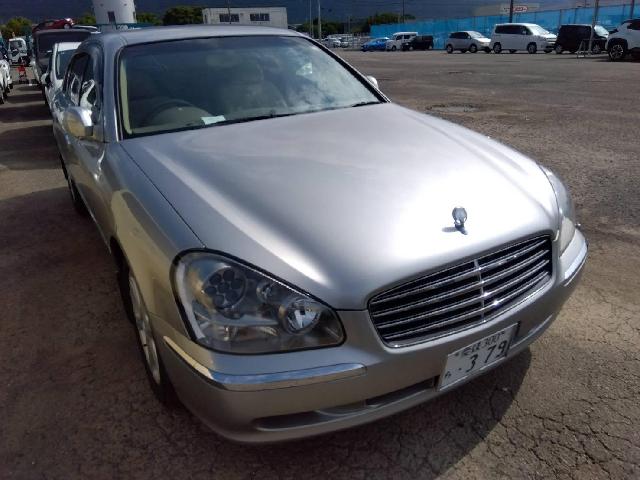 2002 Nissan Cima – thumbnail 4