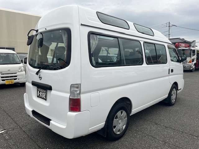2007 Nissan Caravan – thumbnail 3