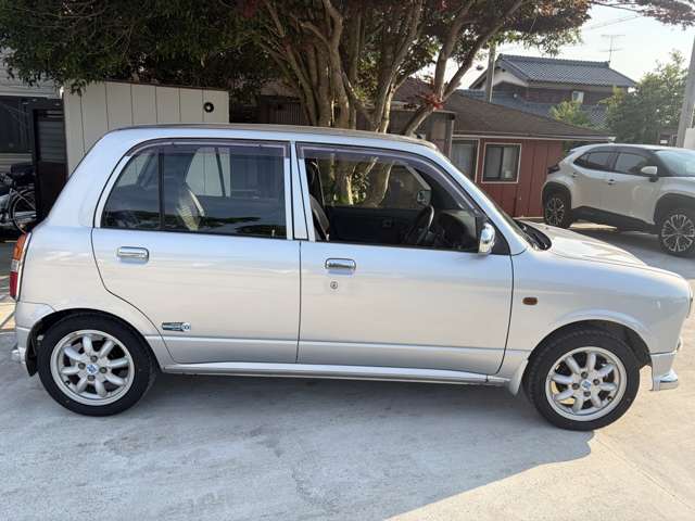 2001 Daihatsu Mira Gino – thumbnail 3