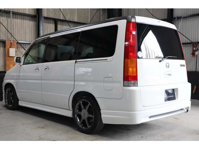 1999 Honda Stepwgn – thumbnail 4