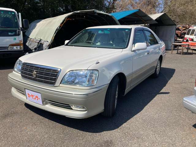 2003 Toyota Crown Royal – thumbnail 3